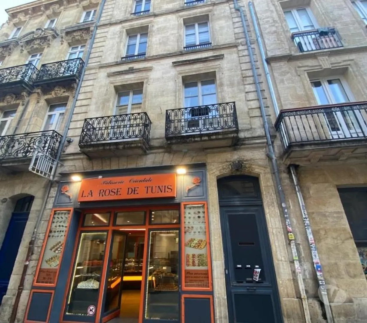 T3 56 m² - Rue Cantemerle, Chartrons, Bordeaux - Image 9